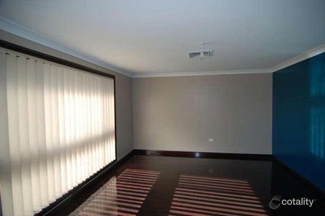 Property photo of 49 Shakespeare Drive St Clair NSW 2759
