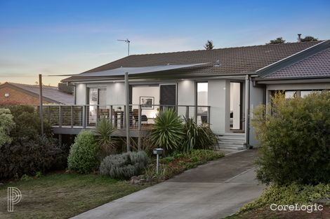 Property photo of 39 Louisa Lawson Crescent Gilmore ACT 2905
