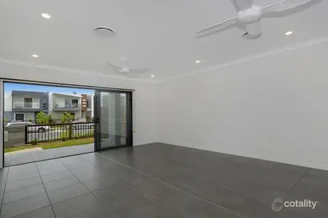 Property photo of 16 Solace Place Birtinya QLD 4575