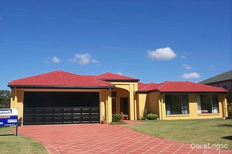 Property photo of 16 Willow Place Carindale QLD 4152