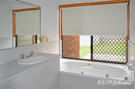 Property photo of 7 Redcedar Crescent Calamvale QLD 4116
