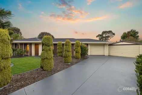 18 Patterson Ct, Paralowie, SA 5108