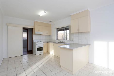 Property photo of 14 Maple Crescent St Albans VIC 3021