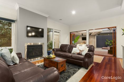 Property photo of 96 Ernest Jones Drive Macleod VIC 3085