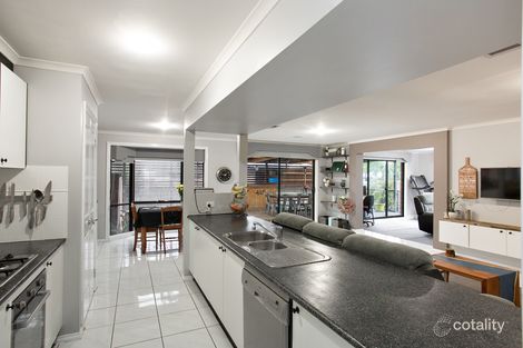 Property photo of 3 Pages Court Mount Clear VIC 3350