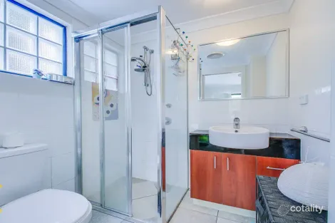 Property photo of 2/320 Hamilton Road Chermside QLD 4032