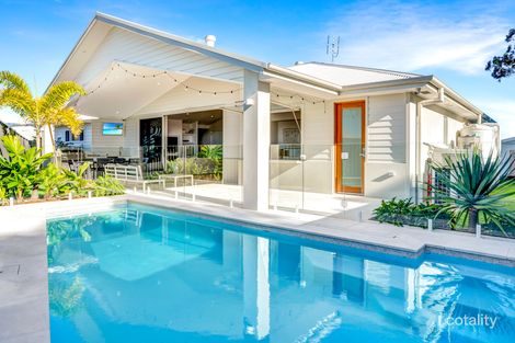 24 Iluka Bvd, Forster, NSW 2428