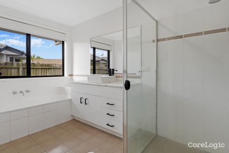 Property photo of 7 Golden Grove Court Eli Waters QLD 4655