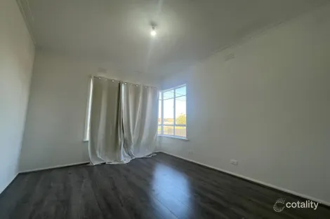 Property photo of 7 Errington Road St Albans VIC 3021