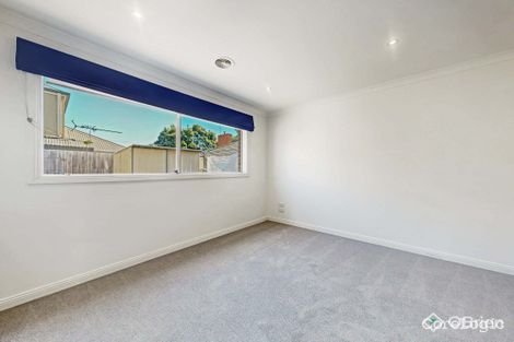 Property photo of 2/15 Evan Street Berwick VIC 3806