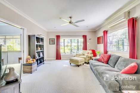 Property photo of 12 Henderson Street Oxley QLD 4075