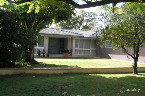 32 Davenport Rd, Booragoon, WA 6154