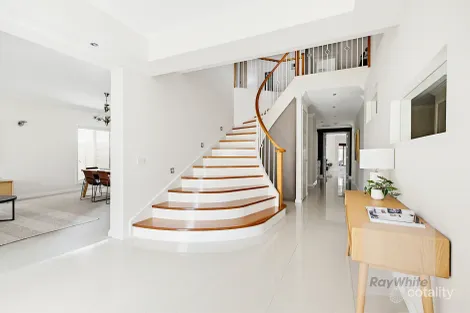 Property photo of 4 Brandon Crescent Bundoora VIC 3083