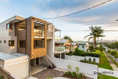 93a Mclennan St, Wooloowin, QLD 4030