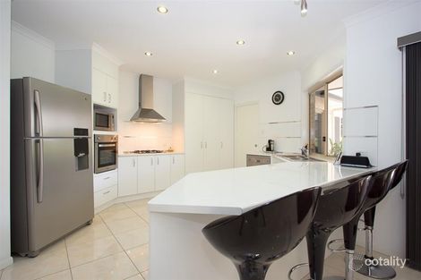 Property photo of 15 Tilia Court Bongaree QLD 4507