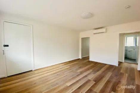 8/14 Marriott St, St Kilda, VIC 3182
