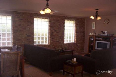 Property photo of 18 Old Kent Road Ruse NSW 2560