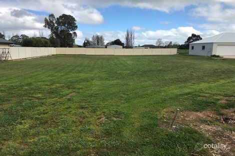 11 Miamba Cl, Penola, SA 5277