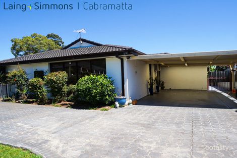 Property photo of 10 Geelong Crescent St Johns Park NSW 2176