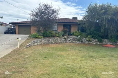 Property photo of 16 Monkton Way Warnbro WA 6169