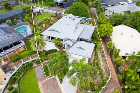 27 Guthrie Cl, Bentley Park, QLD 4869