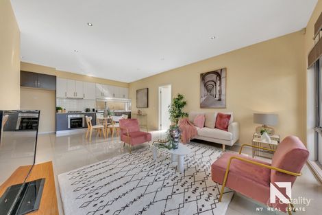 Property photo of 1/18 Lorimer Street Caroline Springs VIC 3023