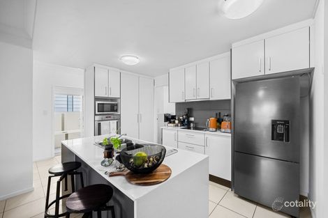 Property photo of 10/2312 Gold Coast Highway Mermaid Beach QLD 4218