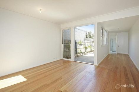Property photo of 32 Barrett Street Albert Park VIC 3206