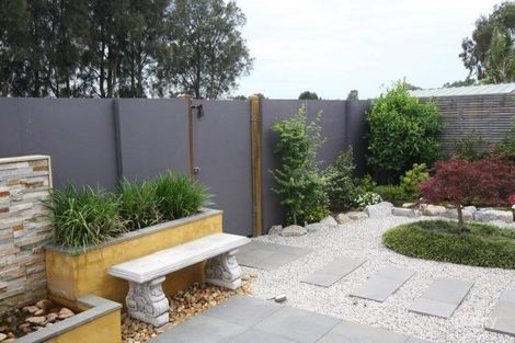 Property photo of 6 Parkland Drive Chelsea VIC 3196