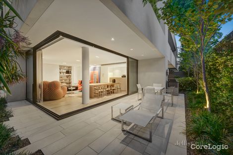 Property photo of 2/55 Davis Avenue South Yarra VIC 3141