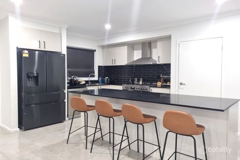Property photo of 5 Willowleaf Street Tarneit VIC 3029