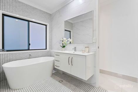 Property photo of 27 Phoenix Street Rochedale QLD 4123