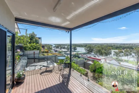 Property photo of 16 William Street Mannum SA 5238