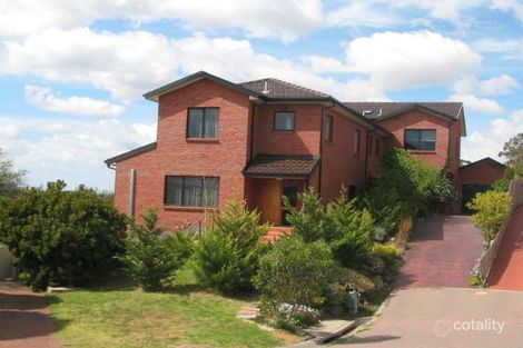 17 Waltham Pl, Avondale Heights, VIC 3034