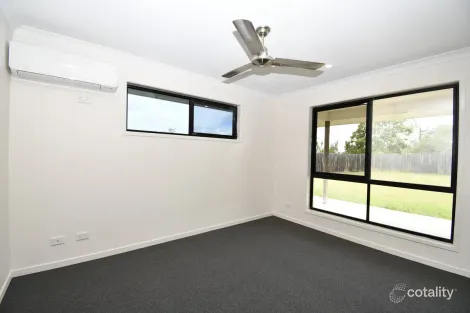 Property photo of 14 Benjamin Drive Gracemere QLD 4702
