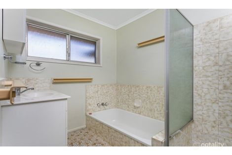 Property photo of 37 Pellinore Road Bracken Ridge QLD 4017