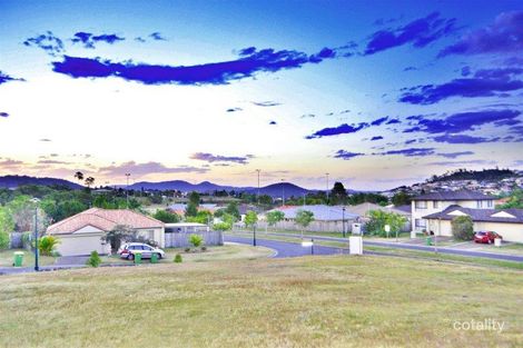 2a Carter St, Pacific Pines, QLD 4211