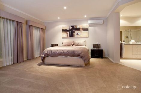 Property photo of 24 Feathery Grove Sandhurst VIC 3977