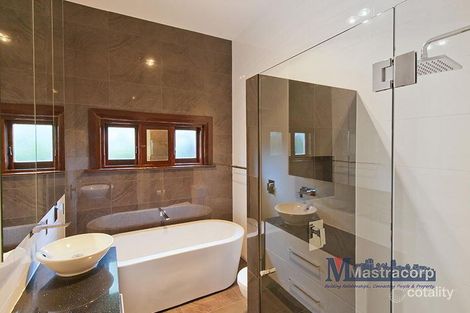 Property photo of 2 Lynington Street Tusmore SA 5065