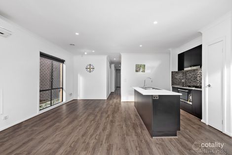 Property photo of 26 Bisham Street Mickleham VIC 3064