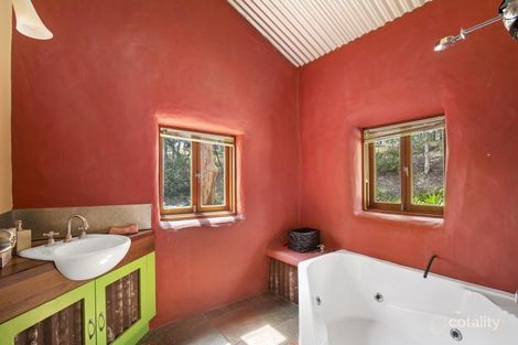 Property photo of 410 Trees Road Tallebudgera QLD 4228