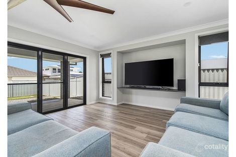 Property photo of 6 Barbuda Way Lake Cathie NSW 2445