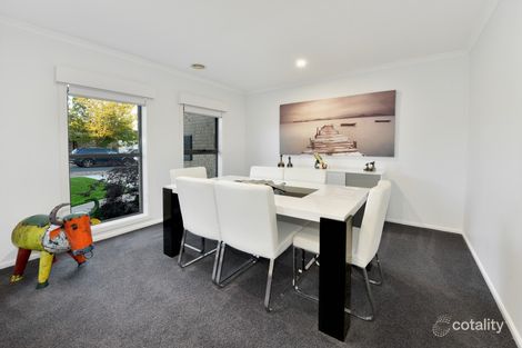 Property photo of 13 Galli Court Hillside VIC 3037
