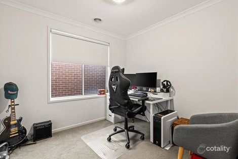 Property photo of 54 Parkhurst Drive Cranbourne East VIC 3977