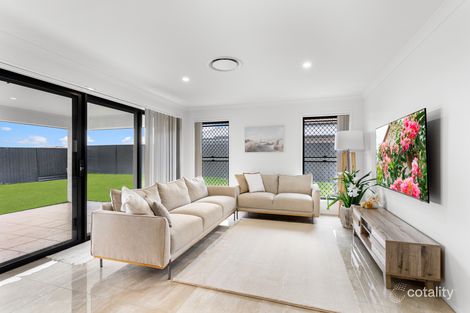 Property photo of 62 Palatial Crescent Narangba QLD 4504