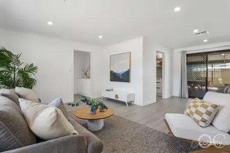 Property photo of 13 Shoalstone Court Moana SA 5169