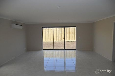 Property photo of 91 Diamond Parade Skye VIC 3977