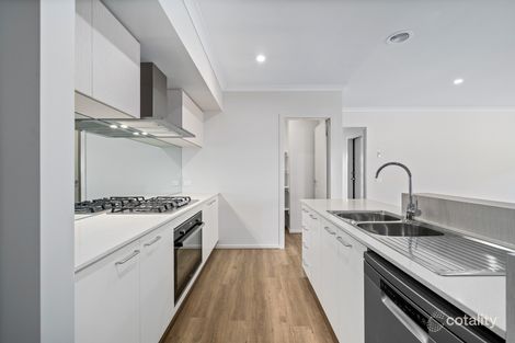 Property photo of 22 Vasse Circuit Mount Duneed VIC 3217