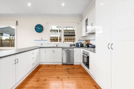 Property photo of 35 Drysdale Avenue Hamlyn Heights VIC 3215