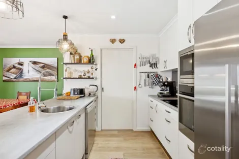 Property photo of 153 Excelsior Parade Hindmarsh Island SA 5214